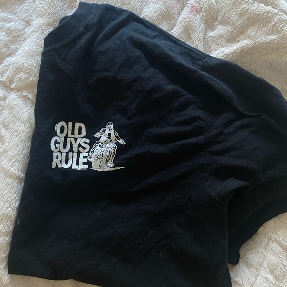 “Old guys rule” over sized tee - Picture 1 of 2